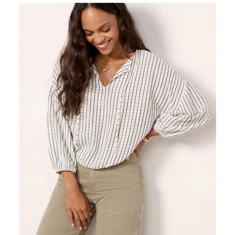 Cloth & Stone Striped V-Neck Blouse - Black and White NWT